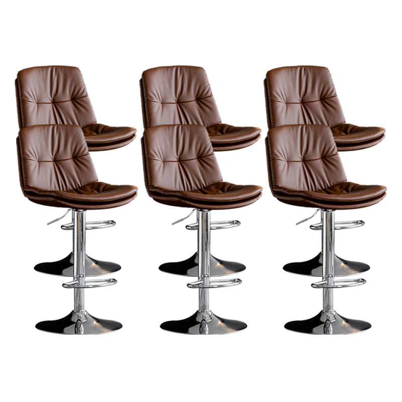 Tabouret de comptoir en fausse en cuir en métal en métal contemporain avec finition mate en finition mate