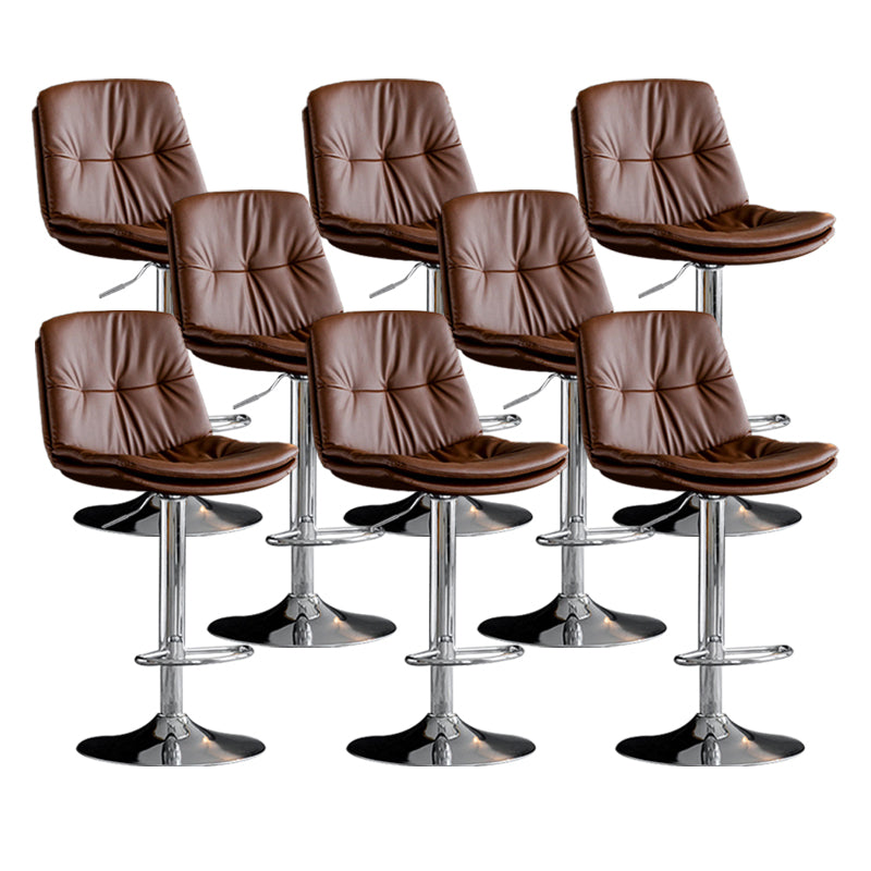 Tabouret de comptoir en fausse en cuir en métal en métal contemporain avec finition mate en finition mate