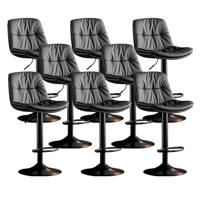 Tabouret de comptoir en fausse en cuir en métal en métal contemporain avec finition mate en finition mate