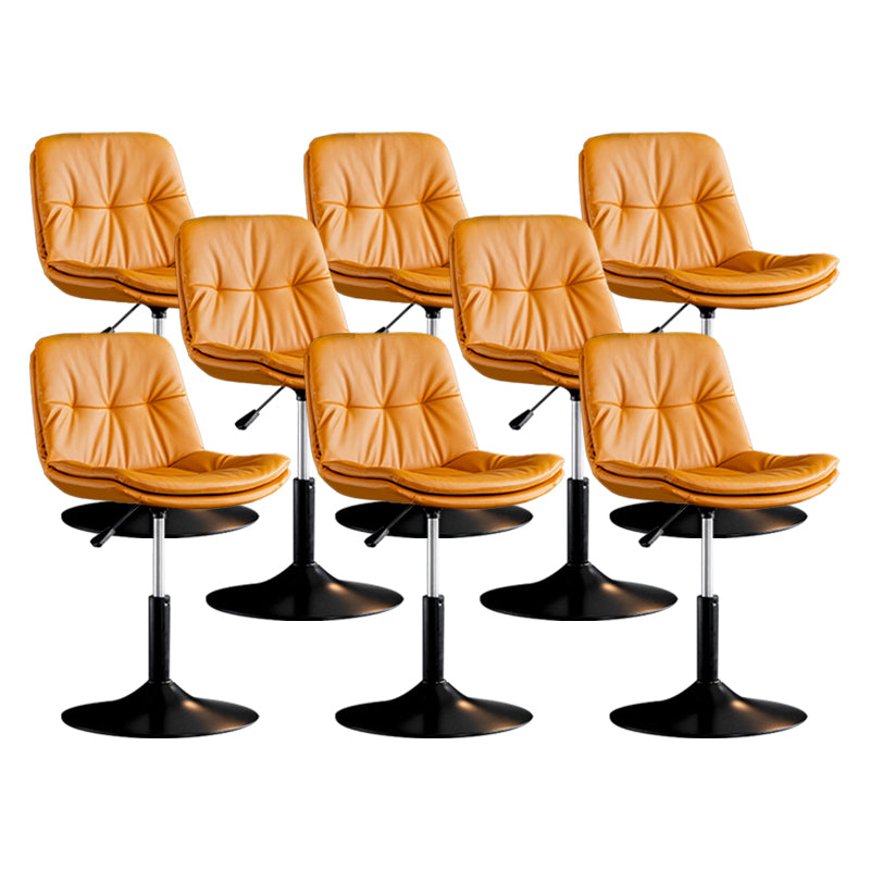 Tabouret de comptoir en fausse en cuir en métal en métal contemporain avec finition mate en finition mate