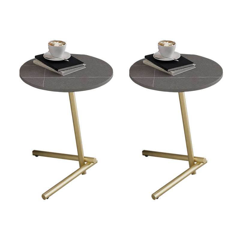 Table de l'extrémité de piédestal minimaliste