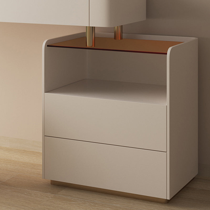 Technischer Holz Make -up -Schminktischhocker mit Glasakzent