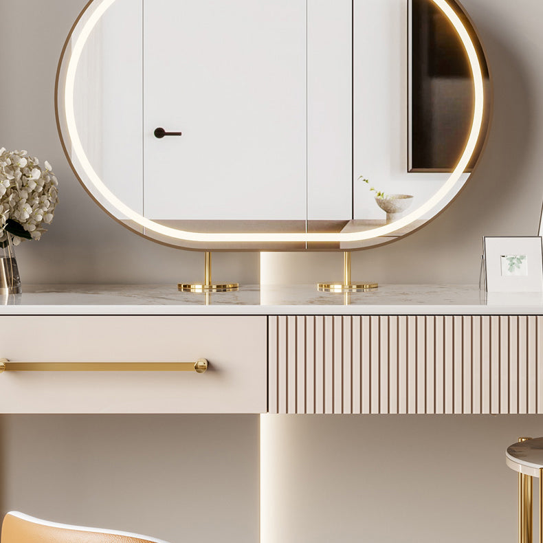 Luxuriöser Metallwaschtisch mit gepolstertem Hocker in Beige Eitelkeit