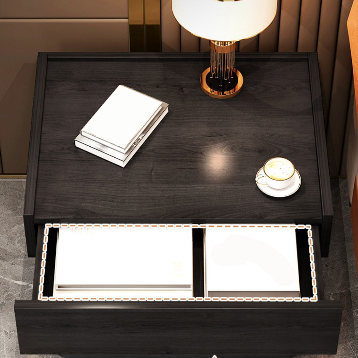 Cassetti incluso tavolo da notte glam in legno con 1 cassetto