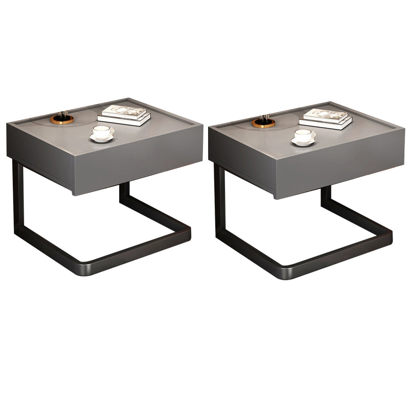 Tiroirs comprenant une table de nuit glamour glamour avec 1 tiroir