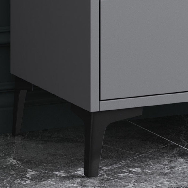 Modern Gray Storage Chest Soft-Close Drawers Wood Dresser for Bedroom Clearhalo 'Bedroom Furniture' 'Dressers & Chests' 'dressers_chests' 'furn' 'furn_dressers_chests' 'Furniture' 5755510