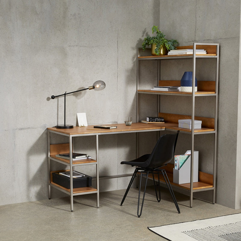 Scrivania contemporanea a forma di L a forma di L Still Writing Desk a casa