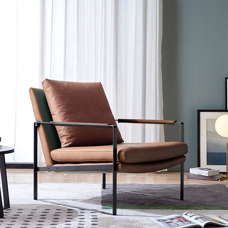 Polquadra di accento in pelle moderna a braccio moderno di metà secolo per camera da letto e soggiorno