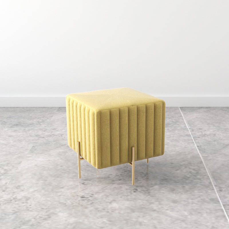 Glam Square Boucle Pouf Plain Samt Metallrahmen Wasserfestes osmanisches Fußstütze