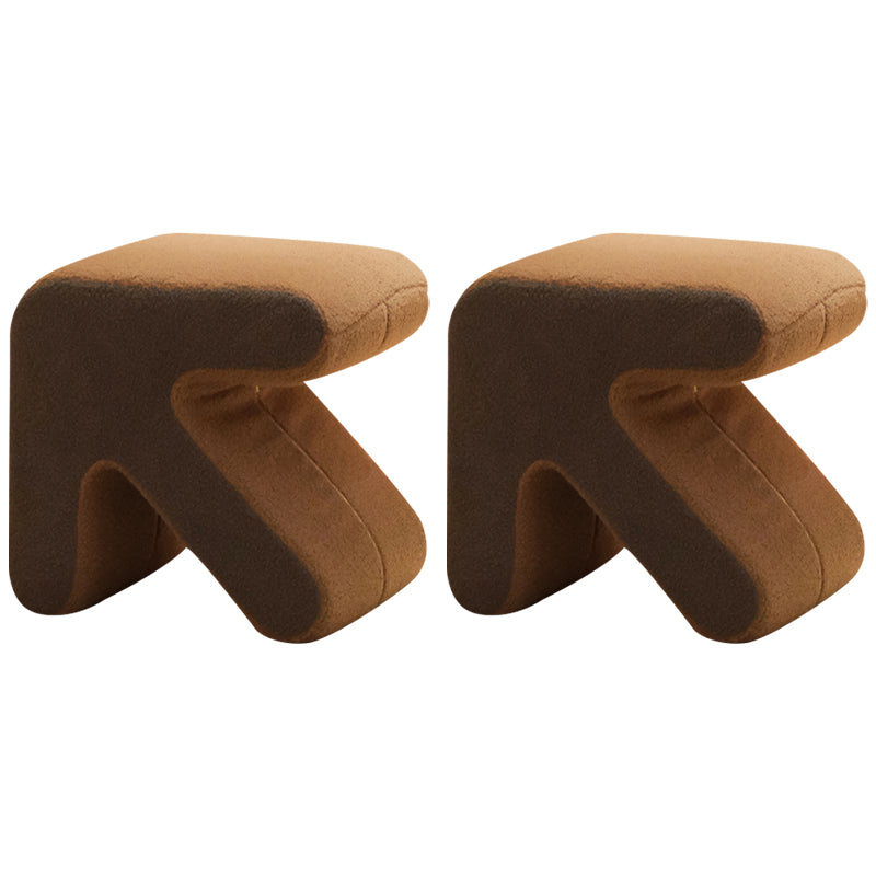 Contemporary Contrast Color Pouf Chair Velvet Arrow Shape Tear Resistant Chair Ottoman
