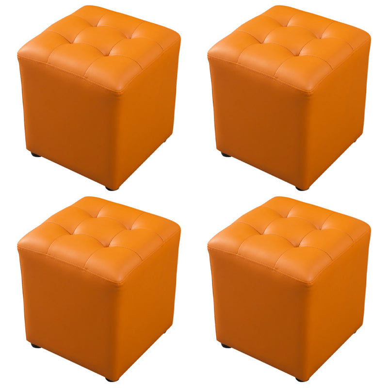 Pouf puro de color verde oscuro de color rojo de cuero redondo