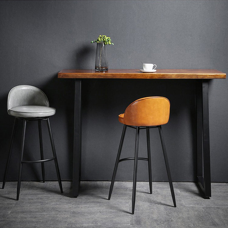 Taburete de bar industrial de piel sintética para interiores con patas de metal