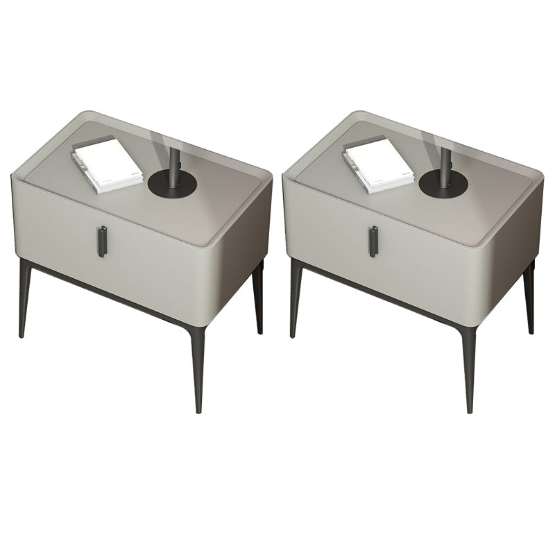 Marmor- und Kunstleder -Nachttisch -Beine gehörten den Nachteil der Nachteile des Nachtbezirks