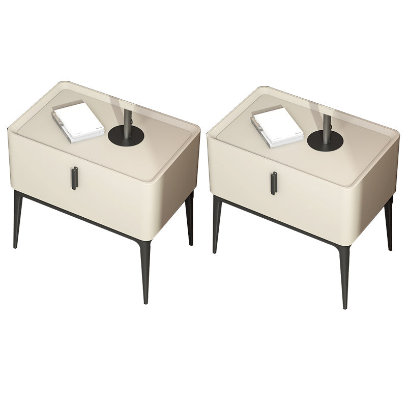 Marmor- und Kunstleder -Nachttisch -Beine gehörten den Nachteil der Nachteile des Nachtbezirks