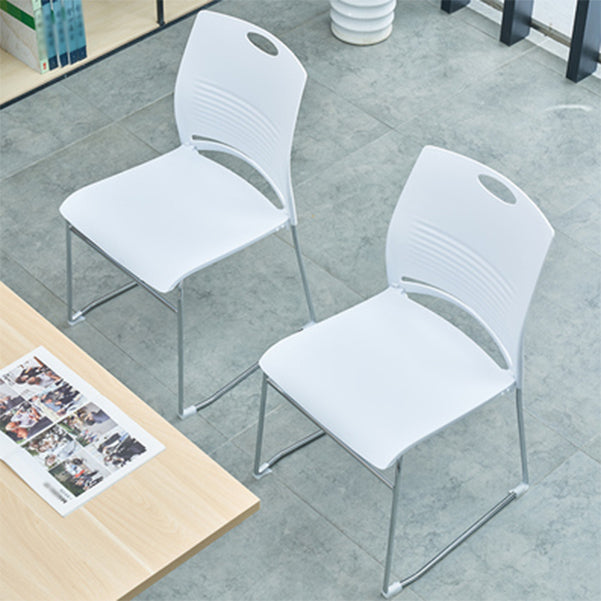 Pas de chaise de bureau moderne de roues chaise de bureau rembourrée sans bras