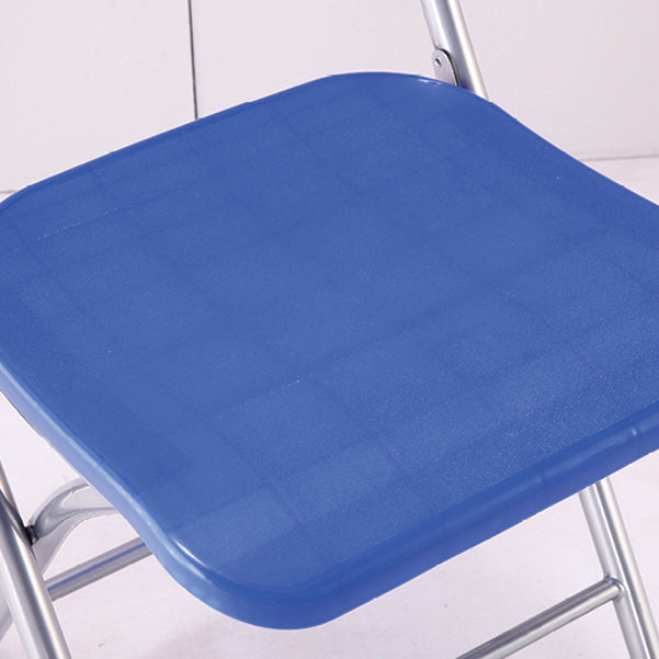 Sedia da ufficio imbottita moderna senza braccio.