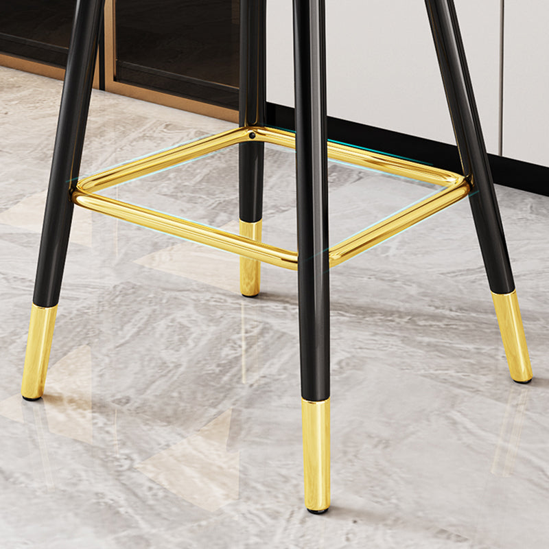 Modern Restaurant Armed Stool Matte Finish Leather Bar Stool Clearhalo 'Bar Furniture' 'Bar Stools' 'bar_stools' 'furn' 'furn_bar_stools' 'Furniture' 'Kitchen & Dining Furniture' 5790436