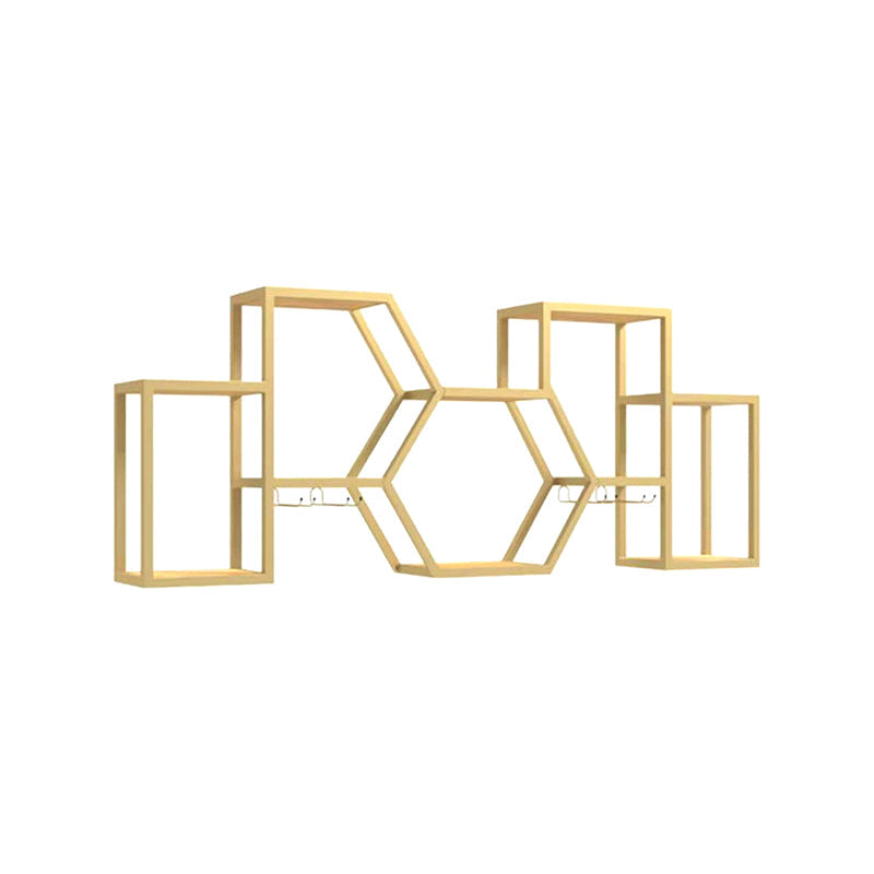 Bouteille de vin mural industriel et grille-vins en métal.