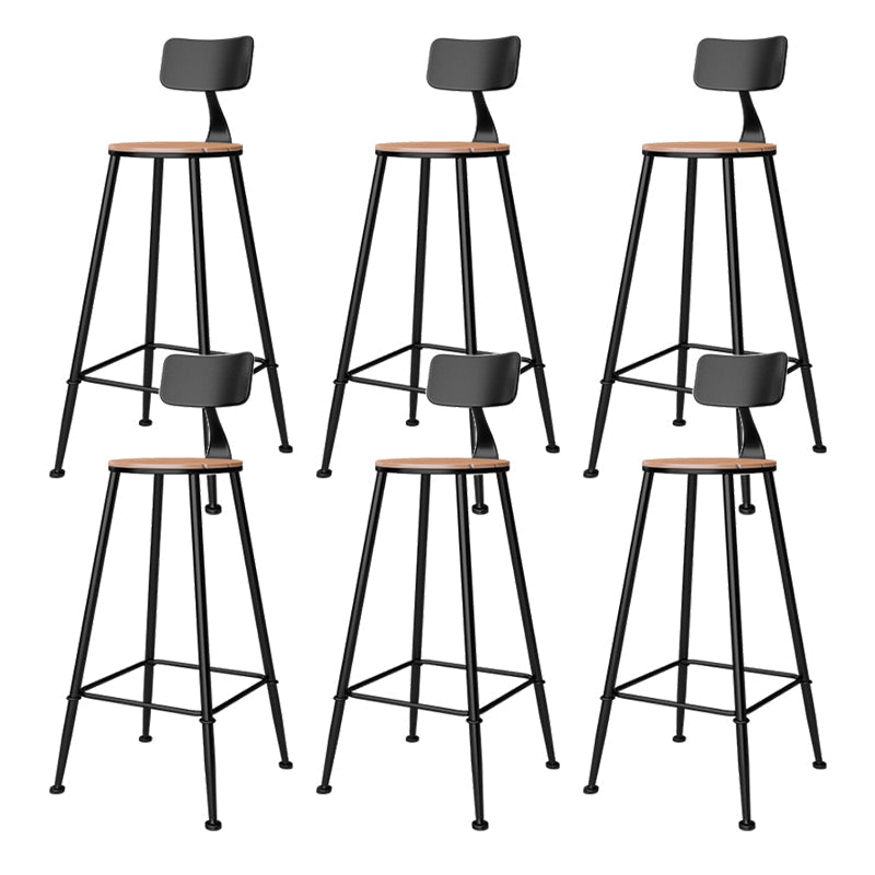 Outdoor Industrial Counter Stool Wood and Metal Black Footrest Bar Stool 6 Piece Set Round Clearhalo 'Bar Furniture' 'Bar Stools' 'bar_stools' 'furn' 'furn_bar_stools' 'Furniture' 'Kitchen & Dining Furniture' 5797870