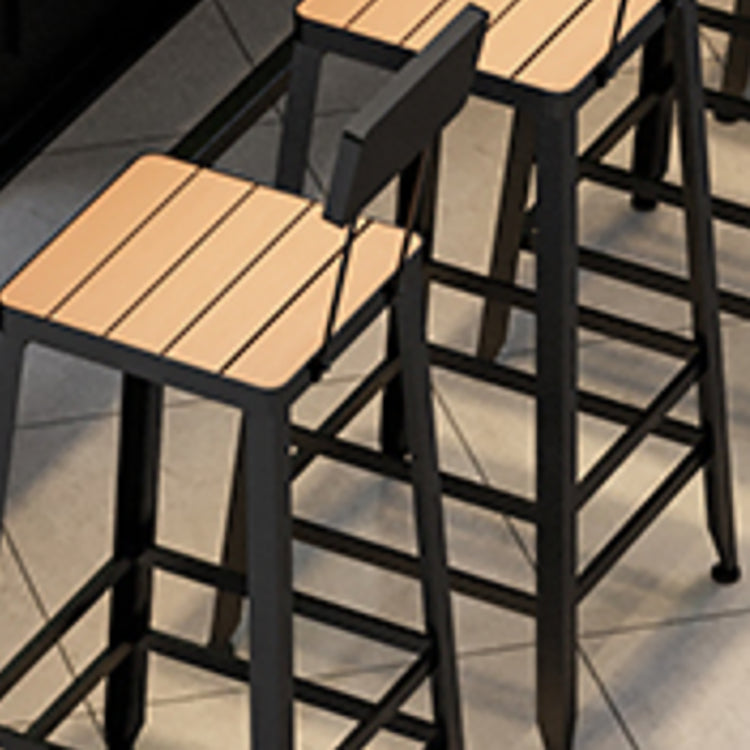 Outdoor Industrial Counter Stool Wood and Metal Black Footrest Bar Stool Clearhalo 'Bar Furniture' 'Bar Stools' 'bar_stools' 'furn' 'furn_bar_stools' 'Furniture' 'Kitchen & Dining Furniture' 5797881