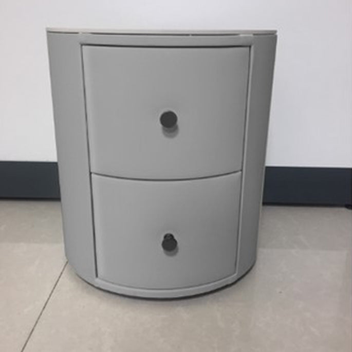 Glam Night Tisch Kunstleder und echter Marmor -Nachtschrankschubladen enthalten