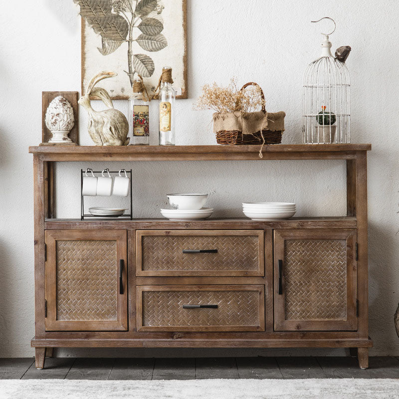 Cassa di stoccaggio tradizionale americano in difficoltà in legno.