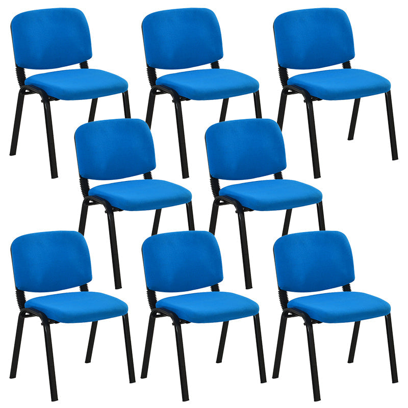 Sedia per ufficio imbottita moderna senza braccio.