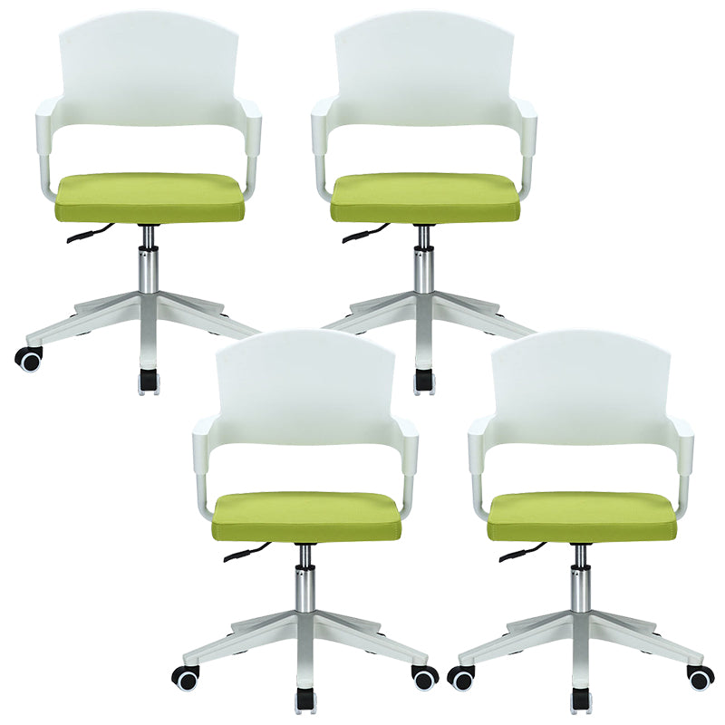 Chaise informatique contemporaine chaise en milieu de dos avec roues réglables