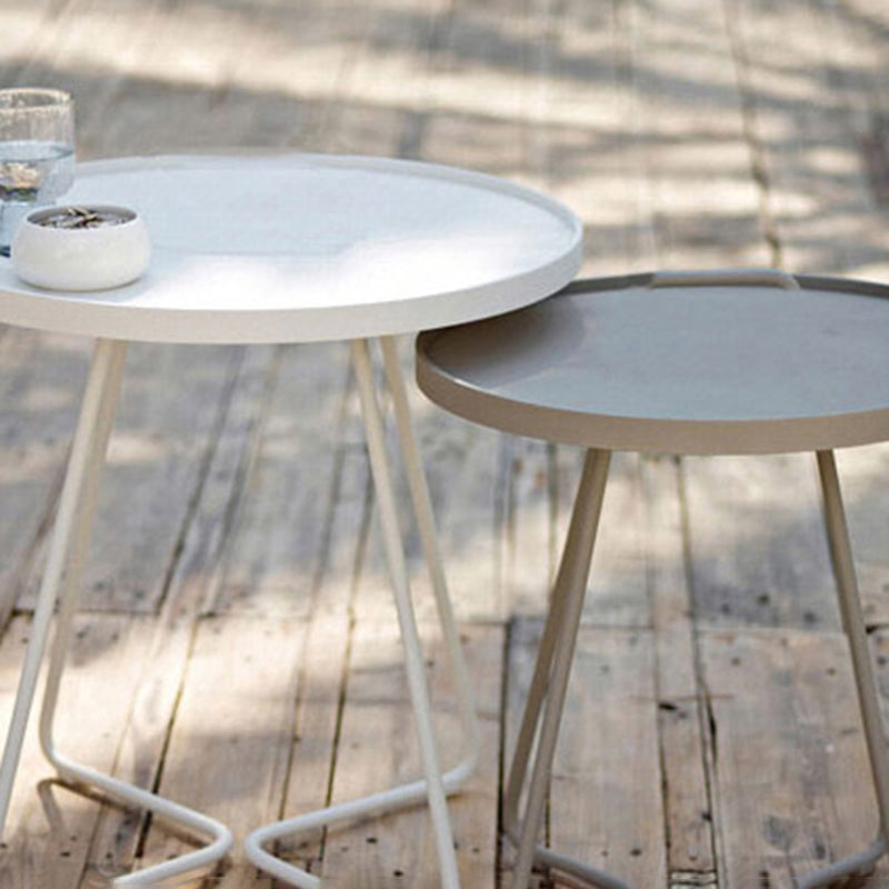17.7"/19.7" Tall Metal Round Tray Top Side Table Iron Sled End Table Clearhalo 'Coffee & Accent Tables' 'End & Side Tables' 'end_side_tables' 'furn' 'furn_end_side_tables' 'Furniture' 'Living Room Furniture' 5810439
