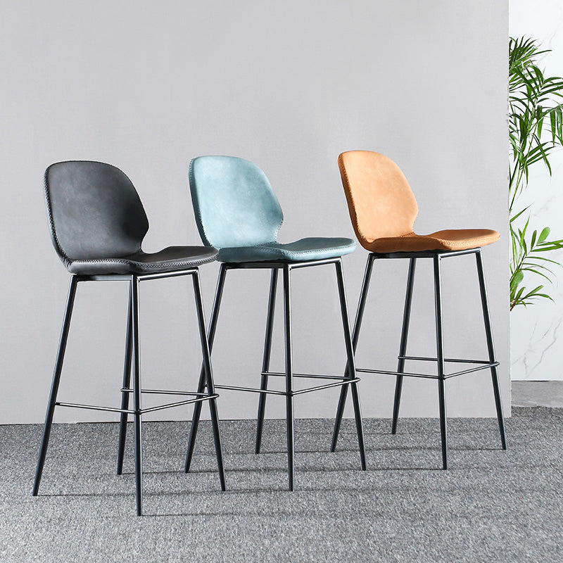 Scandinavian Armless Bar Stools Faux Leather Low Back Barstool with 4 Black Legs Clearhalo 'Bar Furniture' 'Bar Stools' 'bar_stools' 'furn' 'furn_bar_stools' 'Furniture' 'Kitchen & Dining Furniture' 5813263