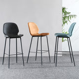 Scandinavische armloze barkrukken Faux Leather Low Back Bark Stool met 4 zwarte poten