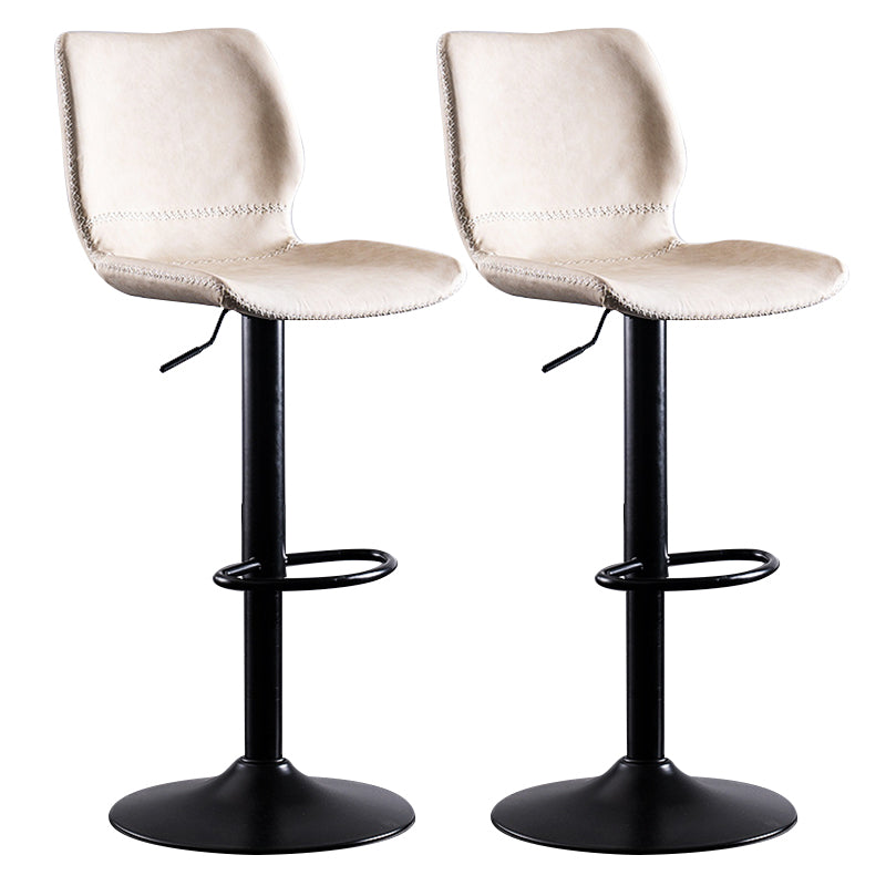 Metal Barstool contemporain Pu Leather Barstools en finition mate pour la maison