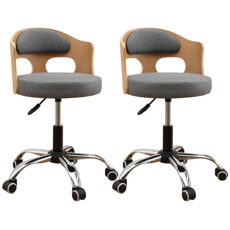 Zeitgenössischer Metall Barstool Faux Leder -Rundsitzschalterschalter mit Drehgelenk