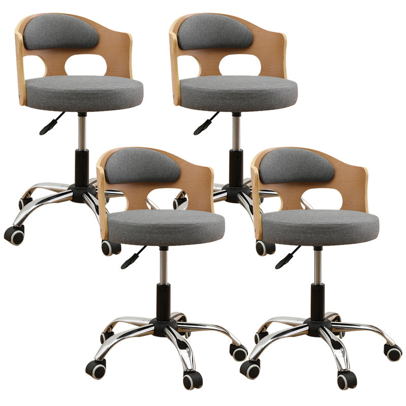 Zeitgenössischer Metall Barstool Faux Leder -Rundsitzschalterschalter mit Drehgelenk