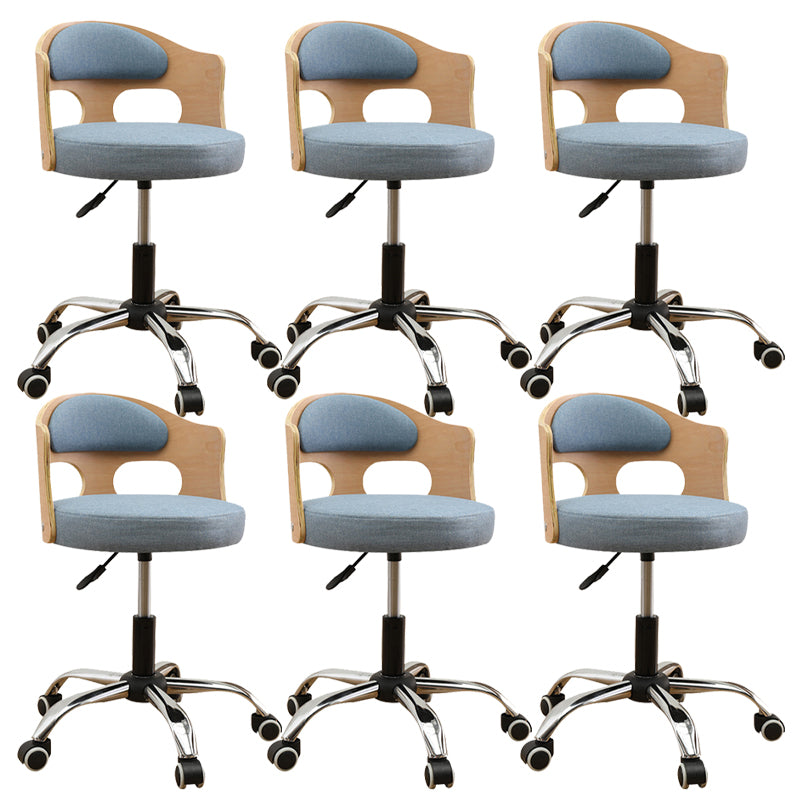 Zeitgenössischer Metall Barstool Faux Leder -Rundsitzschalterschalter mit Drehgelenk