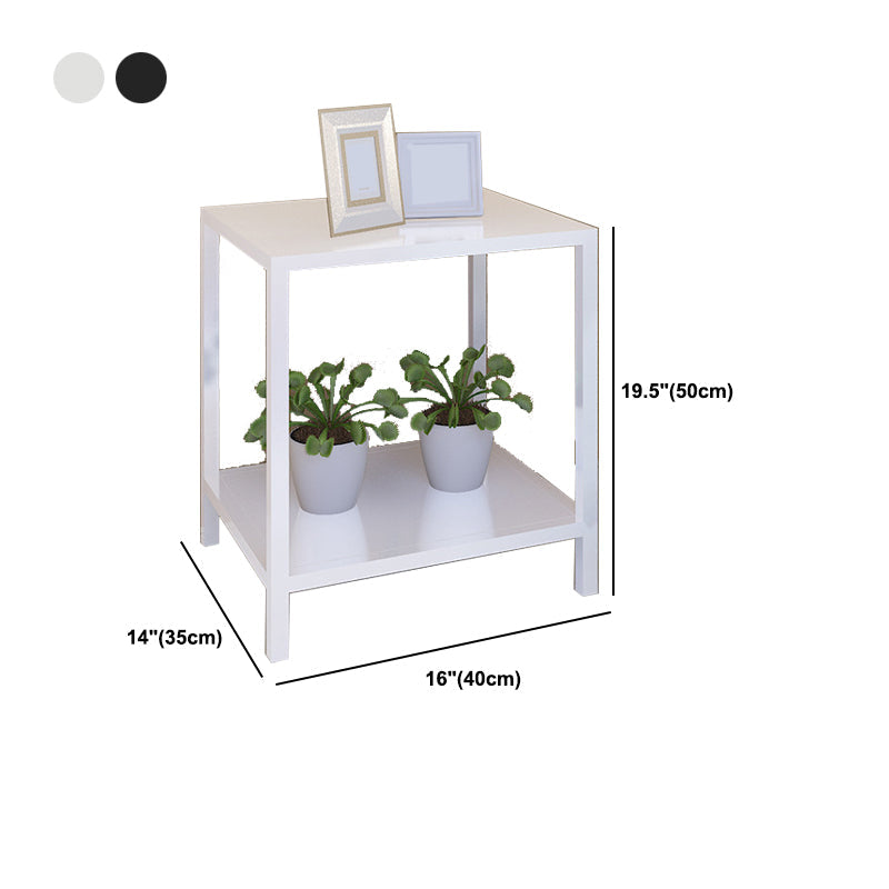 Tavolo da notte in metallo a un comodino da tavolo di accento inferiore con gambe