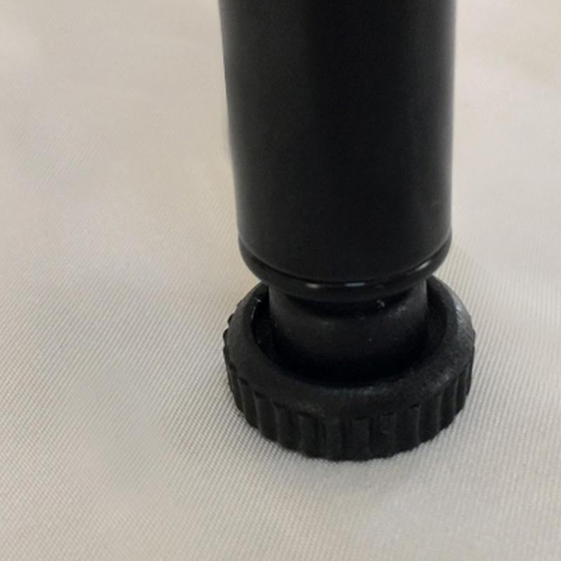 Placard de garde-robe en métal de style contemporain avec étagères réglables