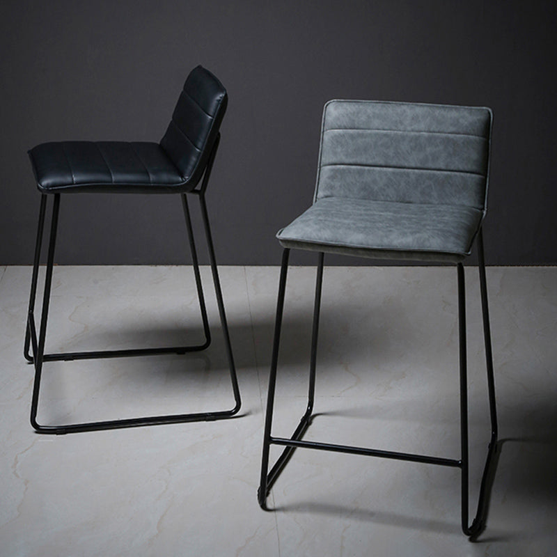 Scandinavian Black Iron Base Barstool Fabric and Faux Leather Bar Stools Clearhalo 'Bar Furniture' 'Bar Stools' 'bar_stools' 'furn' 'furn_bar_stools' 'Furniture' 'Kitchen & Dining Furniture' 5816212