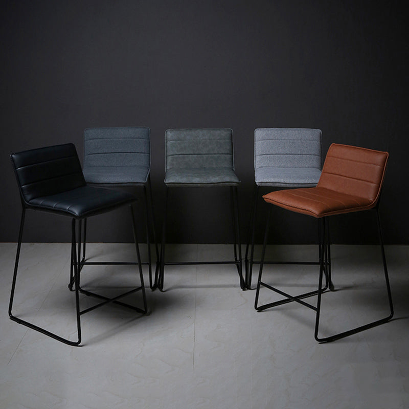 Scandinavian Black Iron Base Barstool Fabric and Faux Leather Bar Stools Clearhalo 'Bar Furniture' 'Bar Stools' 'bar_stools' 'furn' 'furn_bar_stools' 'Furniture' 'Kitchen & Dining Furniture' 5816215