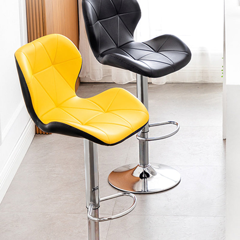Scandinave Metal Barstool Adjustable Back Back PU PU Leather Tabourets en finition mate