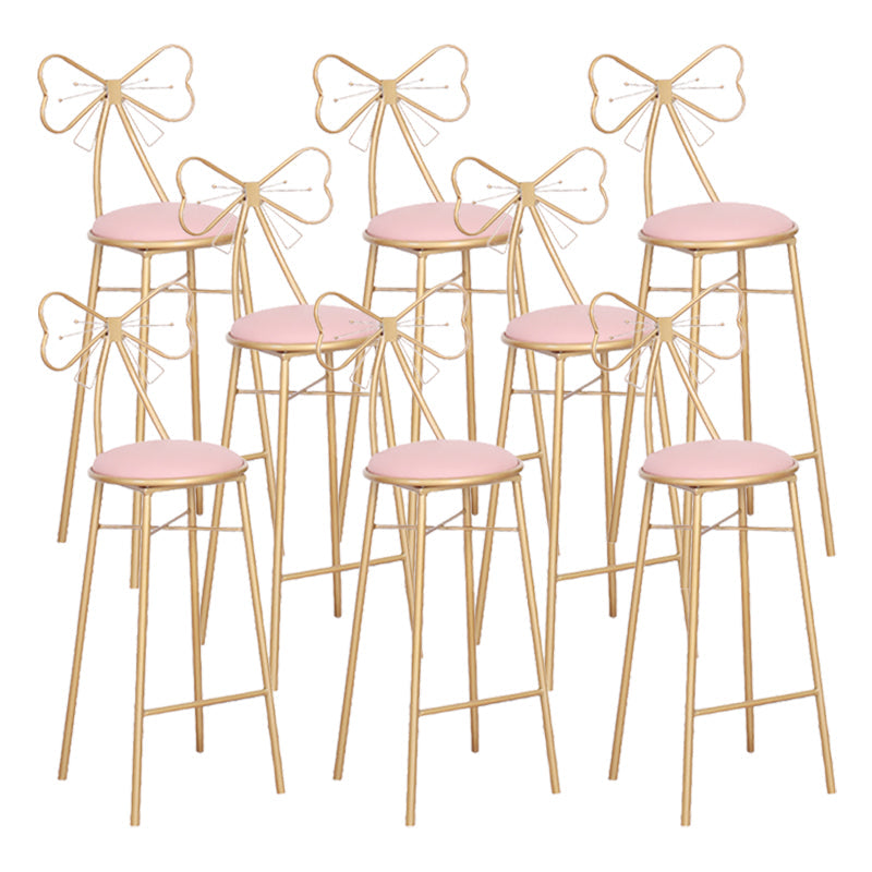 Binnen gestoffeerde barkrukken rond gouden basis Scandinavische tellerbarkruk