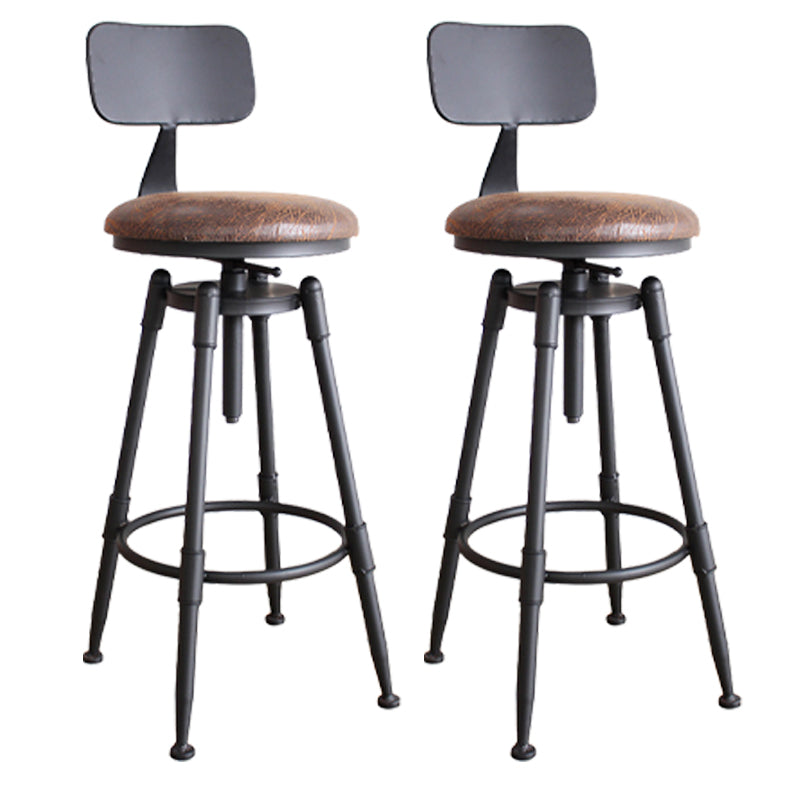 Taburete industrial de metal tapizado de piel sintética con acabado mate para interior