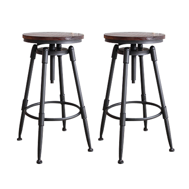 Taburete industrial de metal tapizado de piel sintética con acabado mate para interior