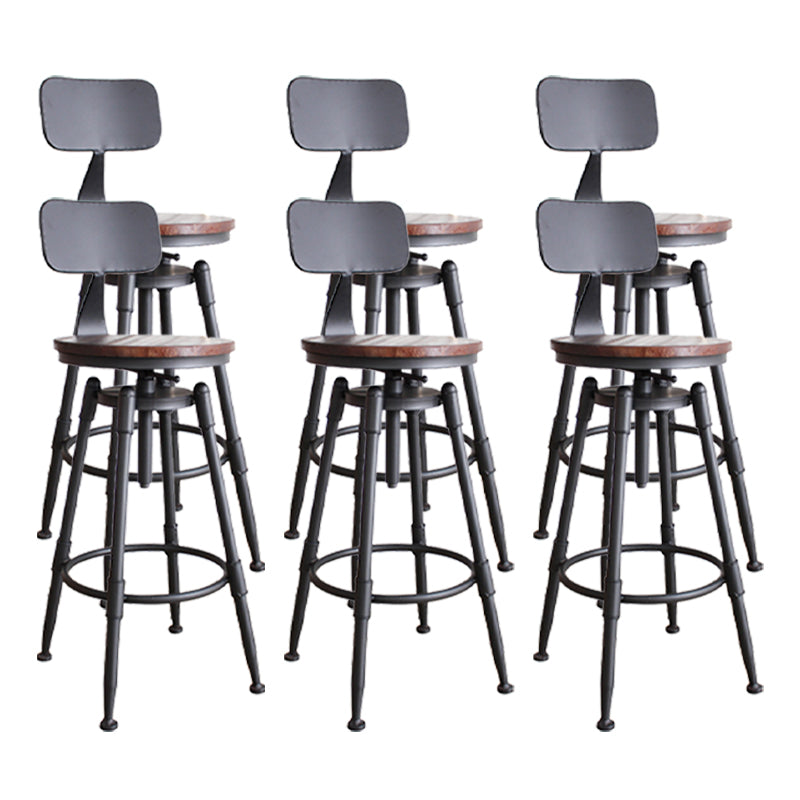 Taburete industrial de metal tapizado de piel sintética con acabado mate para interior