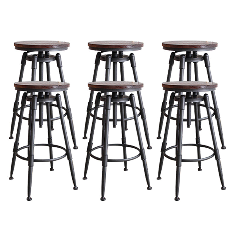 Taburete industrial de metal tapizado de piel sintética con acabado mate para interior