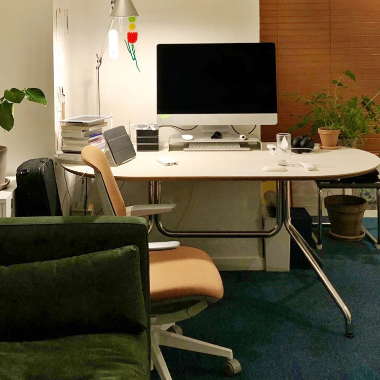 34 Inch Wide Contemporary Office Desk Oval Wooden Writing Desk Clearhalo 'furn' 'furn_office_desk' 'Furniture' 'Office Desks' 'Office Furniture' 'office_desk' 5820493