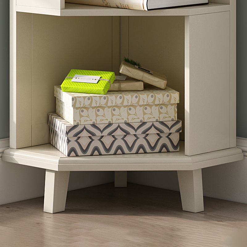 Coffre d'angle en bois marron / blanc, coffre d'accent de 15,75 "de large avec étagères