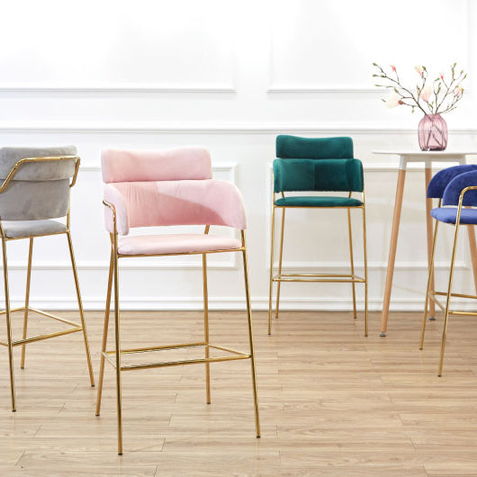 スカンジナビアのバケツシートバースツール生地の武装したバースツール4脚の脚