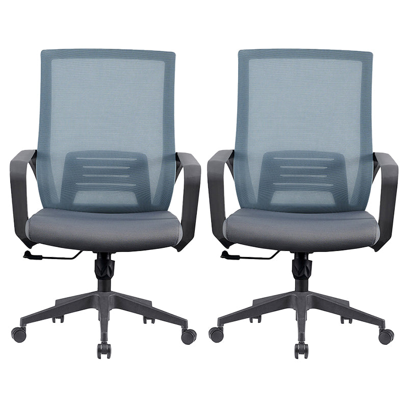 Chaise d'ordinateur moderne à bras fixes avec roulettes, chaise de bureau à dossier moyen