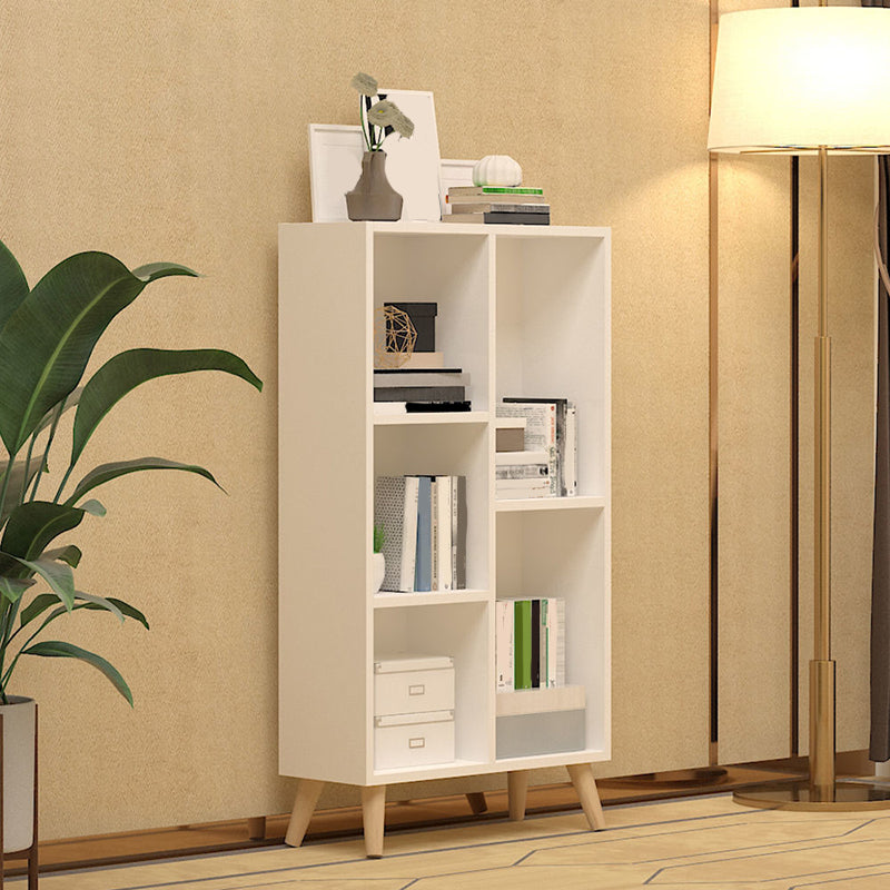 Libreria contemporanea con scaffali in legno ingegnerizzato in legno con scaffali